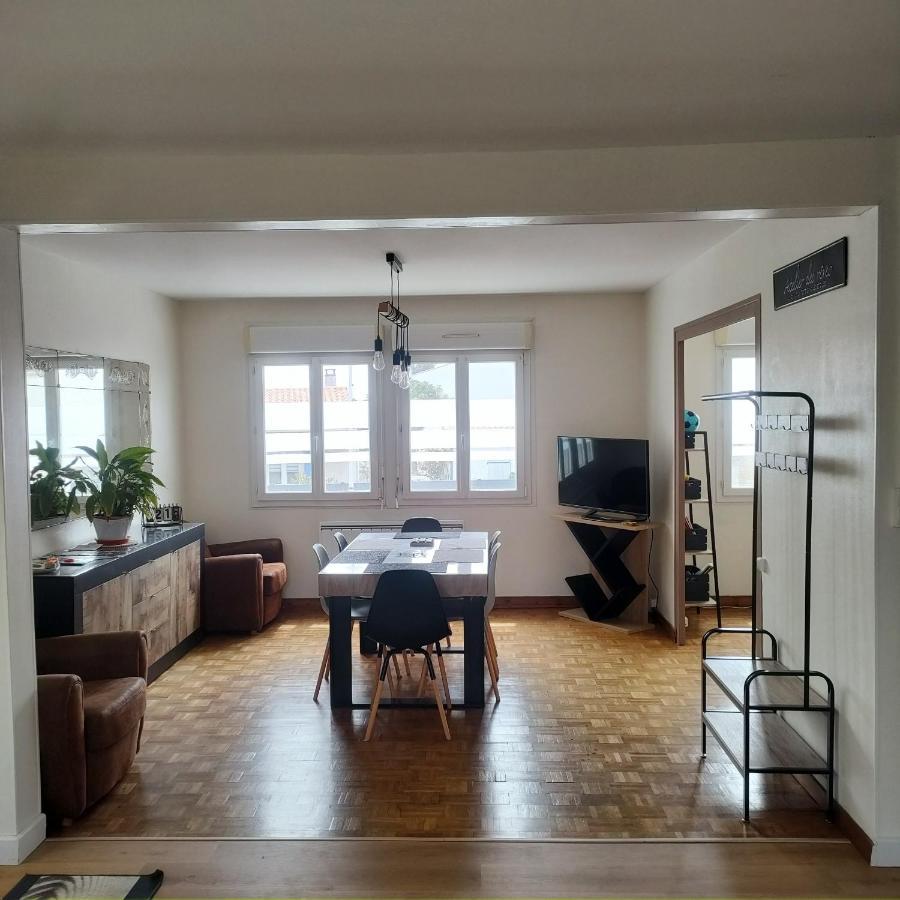 Charmante Maison Entre Mer Et Campagne La Jarrie エクステリア 写真